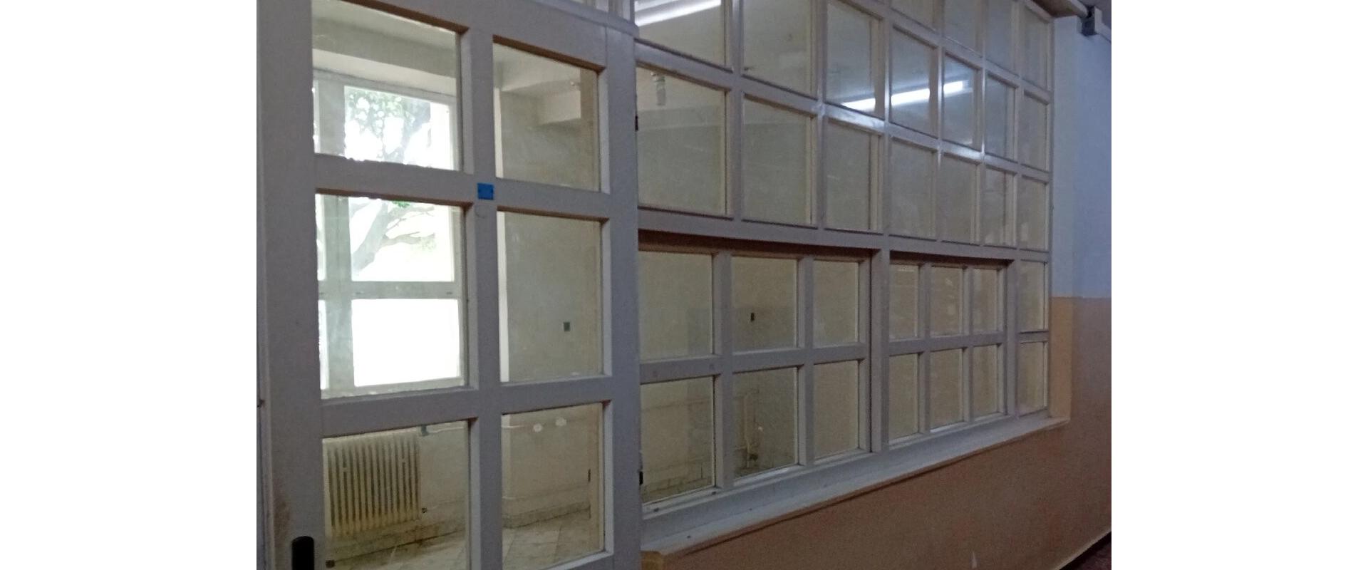 Obchodný priestor na predaj na tržnici v Komárne.