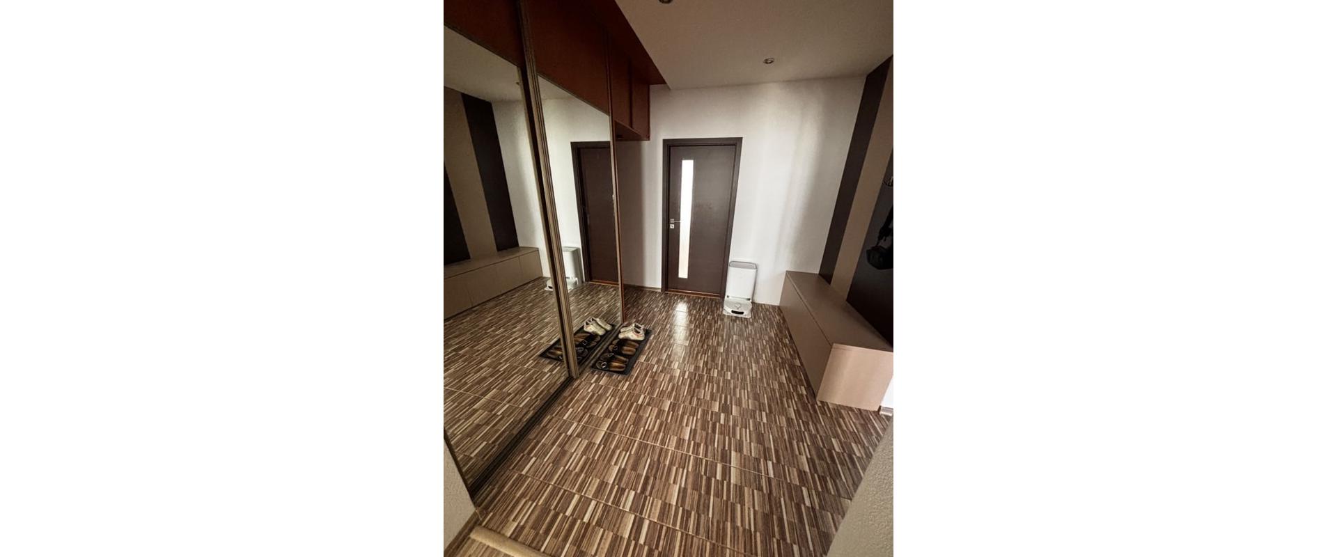 Prenajmeme veľký 3 izbový byt v Prievidzi na Zapotôčkach.