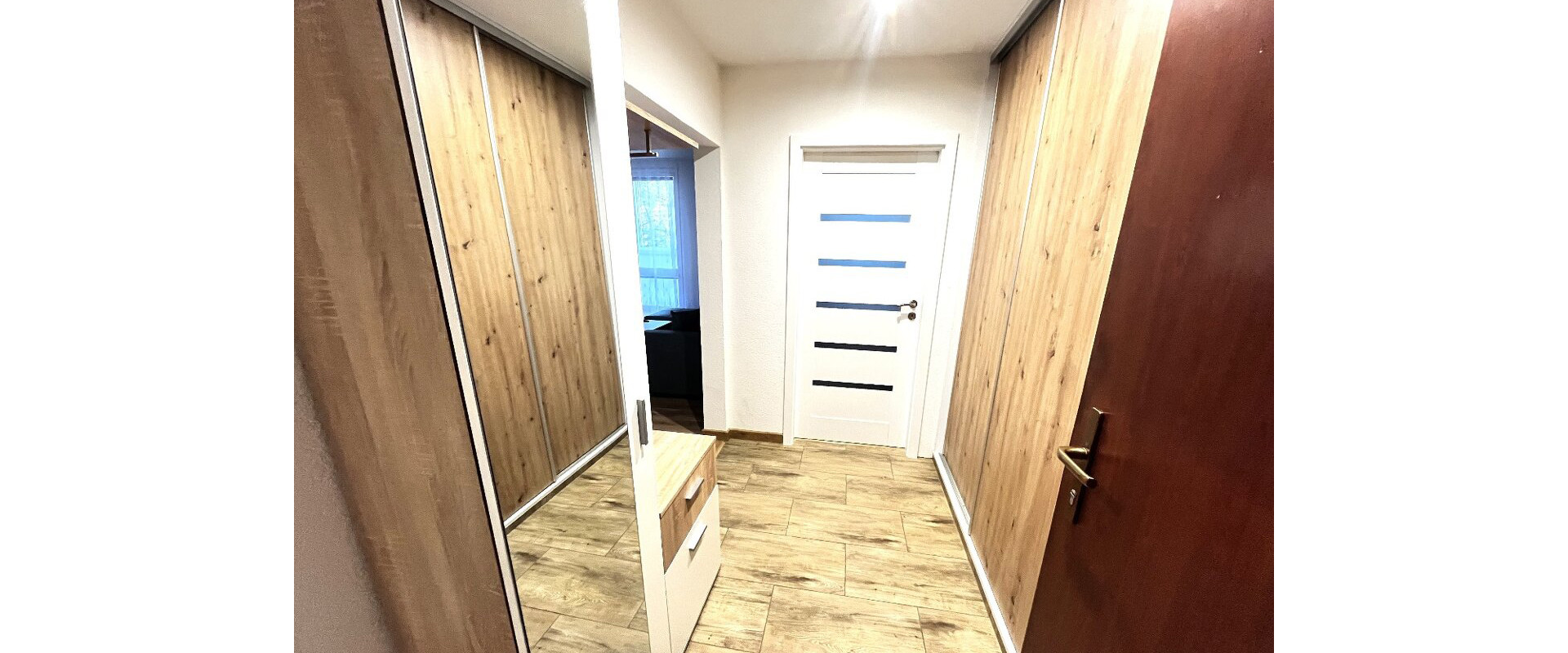 Exkluzívny Prenájom: Nový 2-izbový Byt s Balkónom na Martina Rázusa!