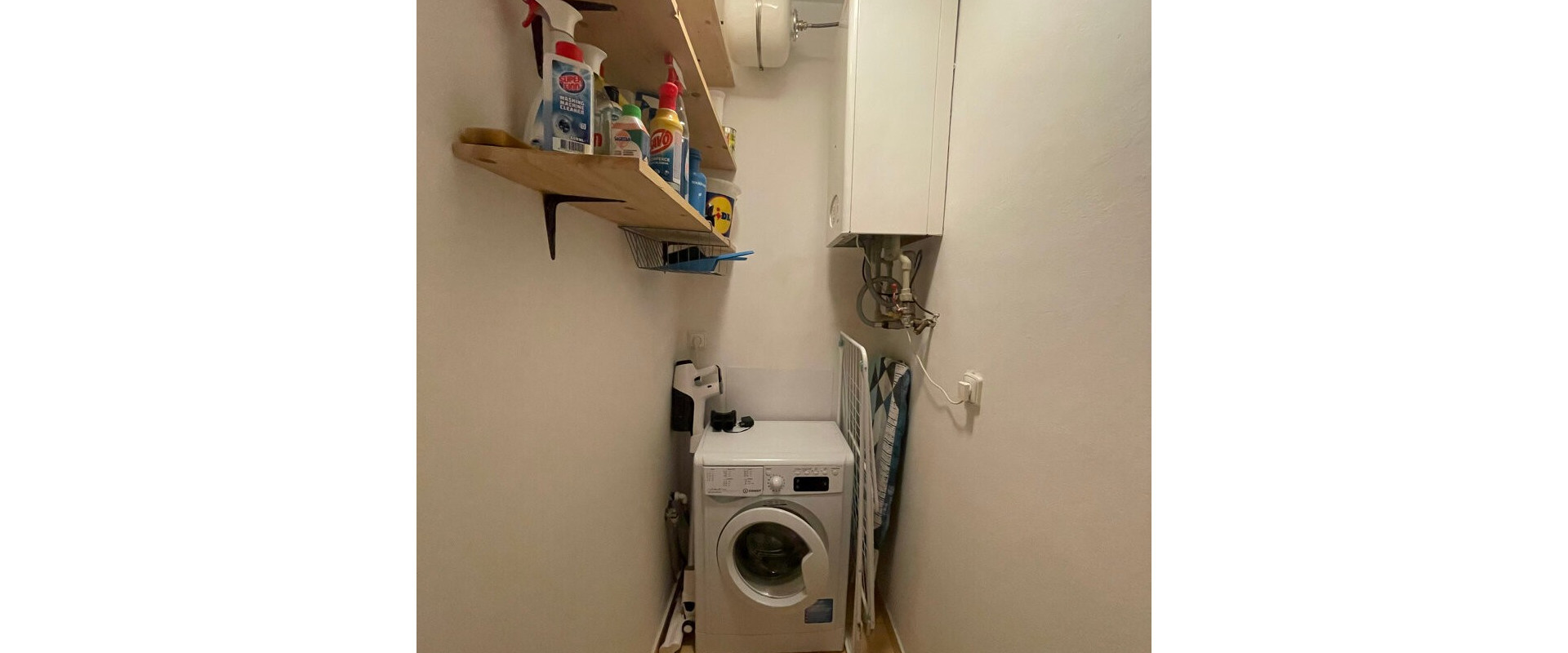 Na prenájom 1-izbový byt v Miloslavove časť Alžbetin dvor.