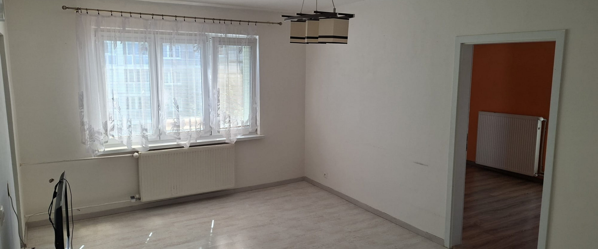 PRENÁJOM 2-izbový svetlý byt Nová Dubnica