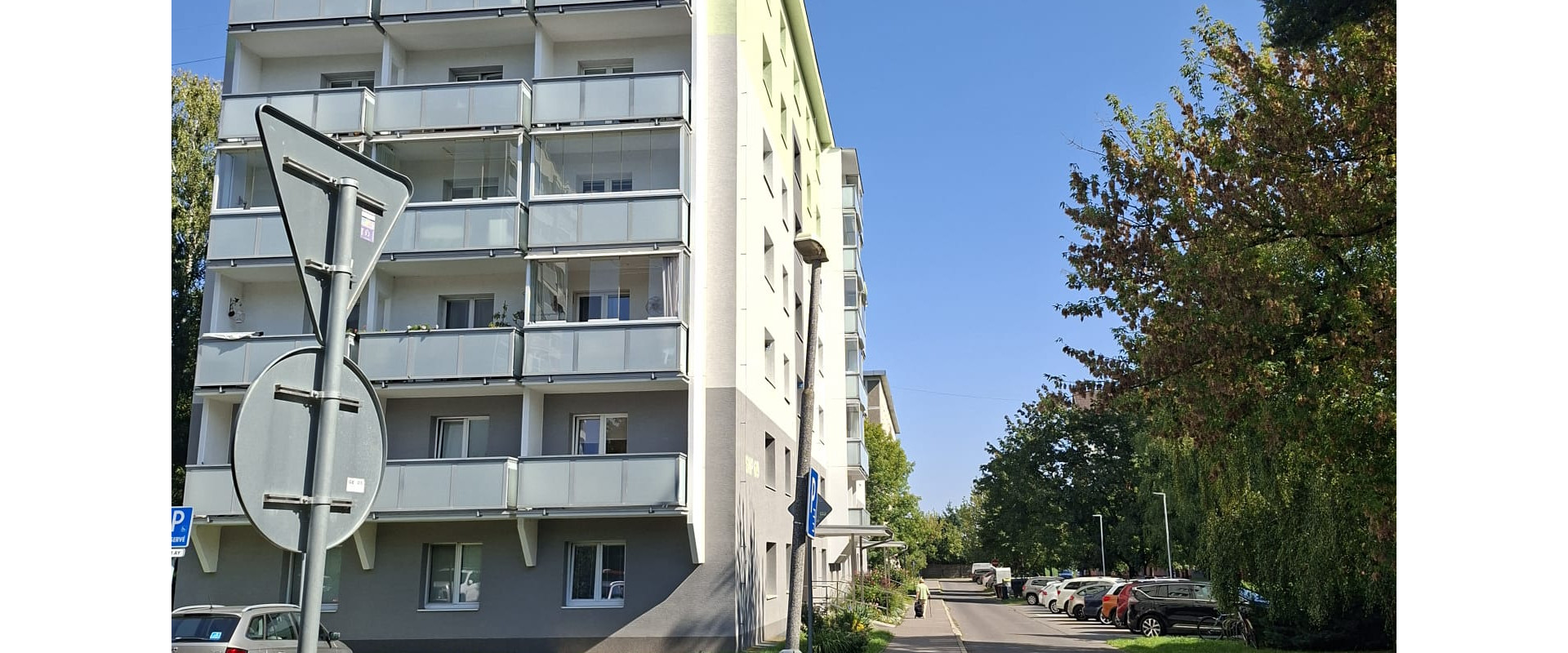 PRENÁJOM 2-izbový svetlý byt Nová Dubnica