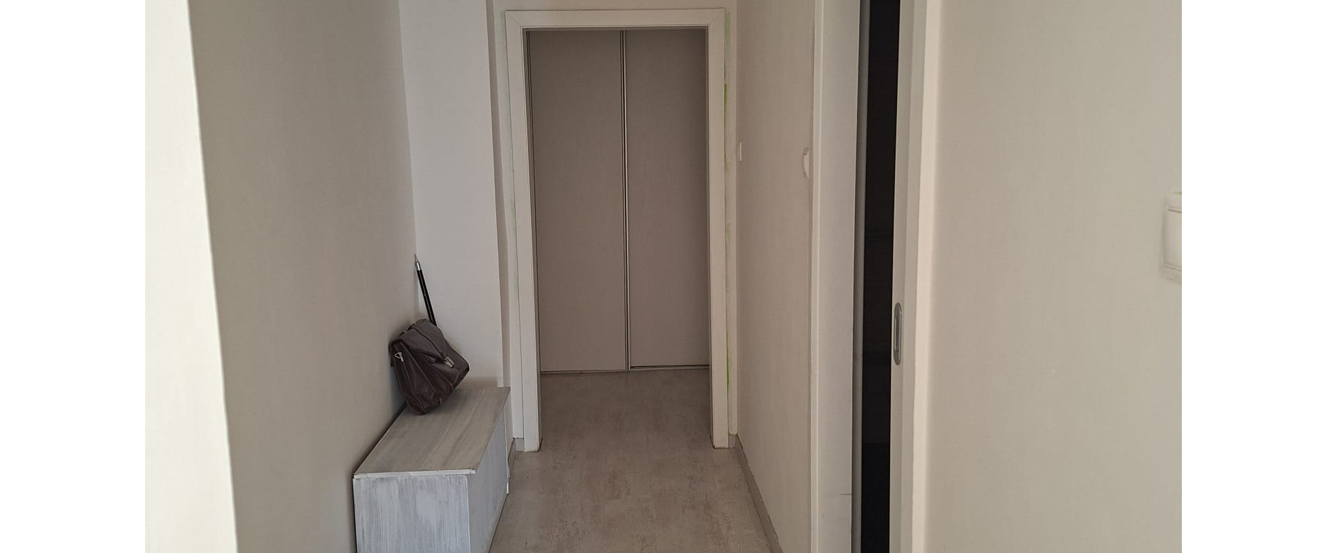 PRENÁJOM 2-izbový svetlý byt Nová Dubnica