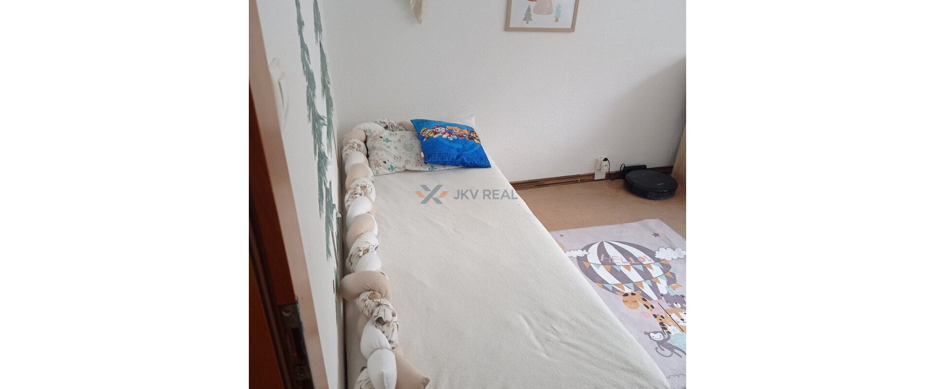 Predaj: Priestranný 3-izbový Byt s Balkónom na Vyhľadávanom Sídlisku 3 v Humennom!