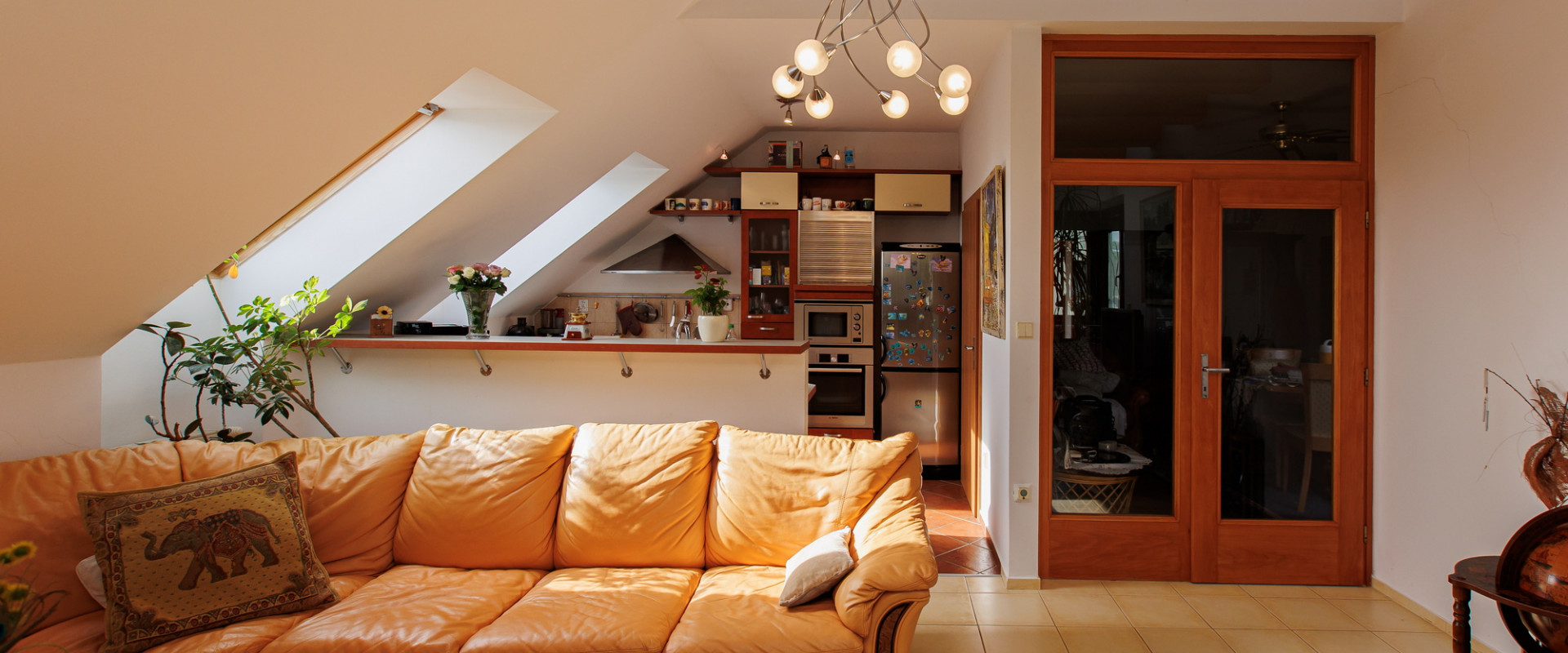 VEĽKÝ 4 - IZBOVÝ BYT 140 M2  NA PREDAJ - PIEŠŤANY