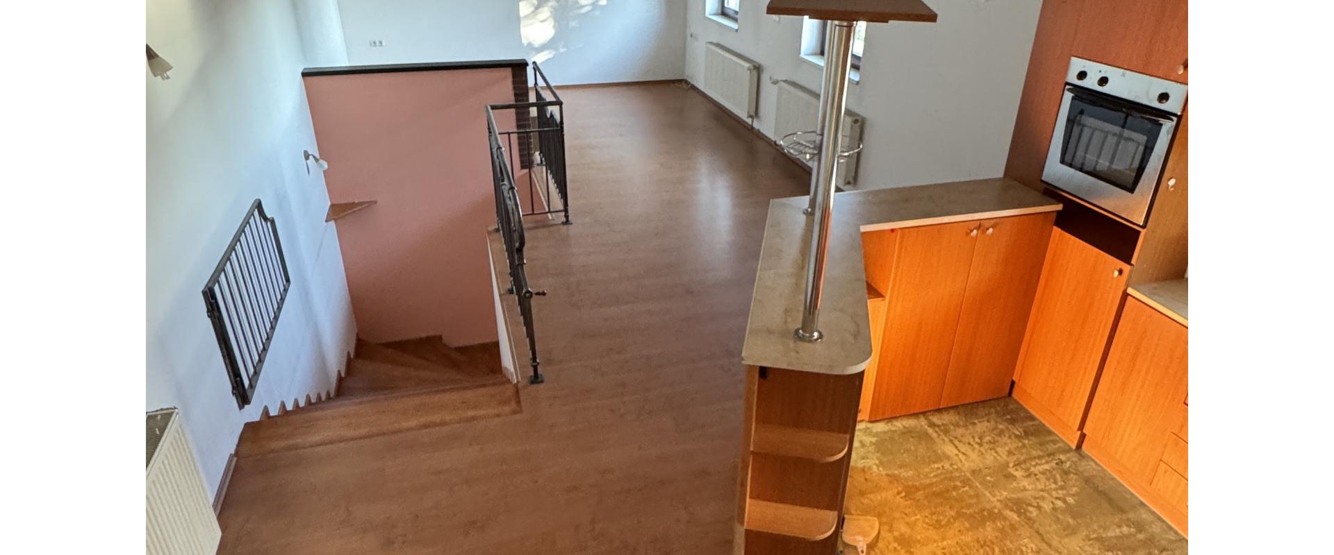 Rodinný dom s dvomi bytmi – Vajnory, Bratislava III