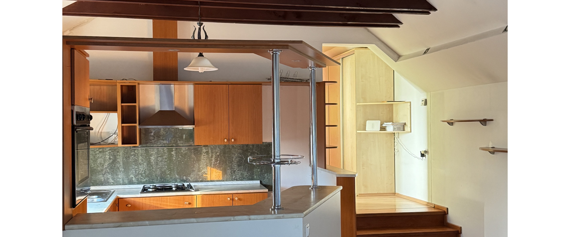 Rodinný dom s dvomi bytmi – Vajnory, Bratislava III