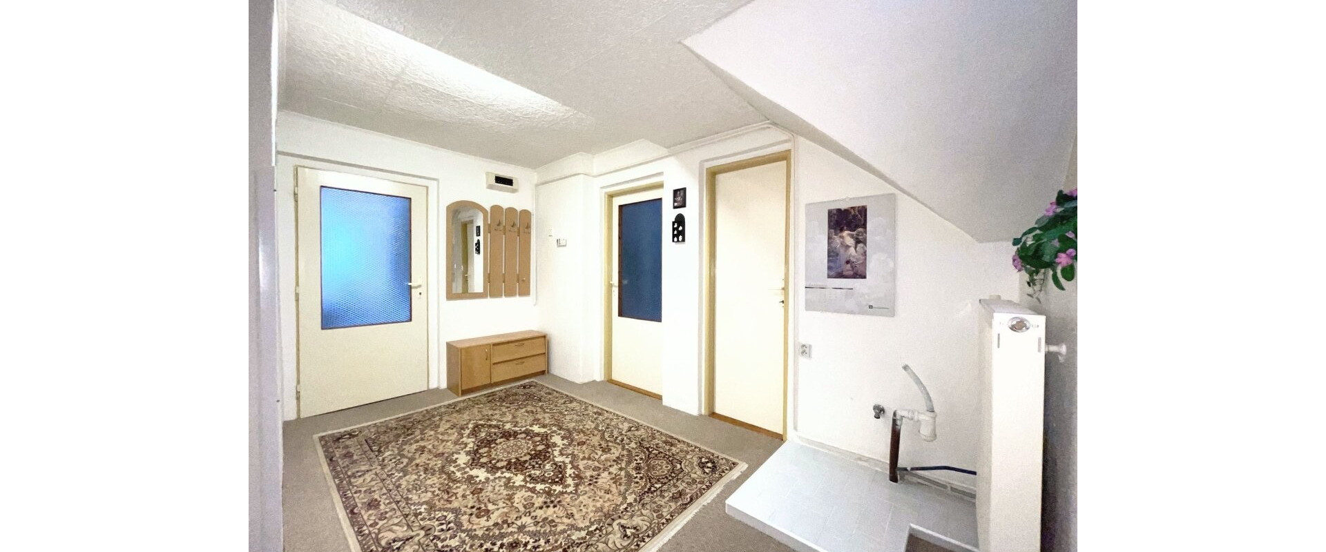 Rodinný dom s 2 bytmi – Vajnory