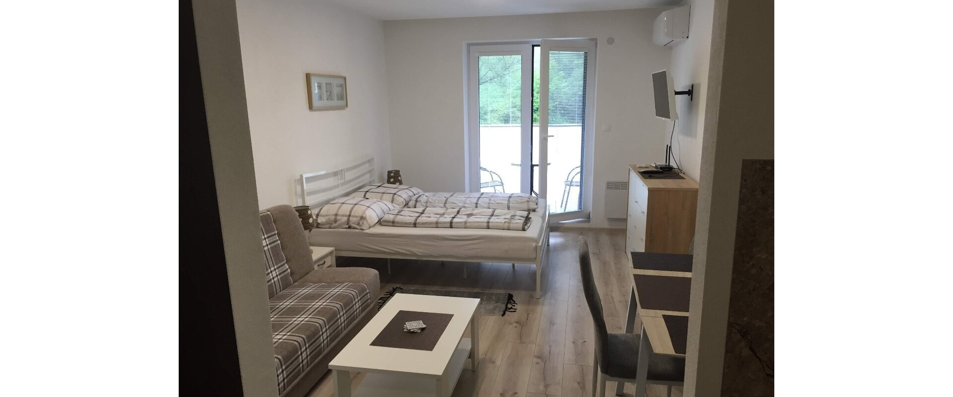 Atraktívna podnikateĺská nehnuteĺnosť na Podhájskej