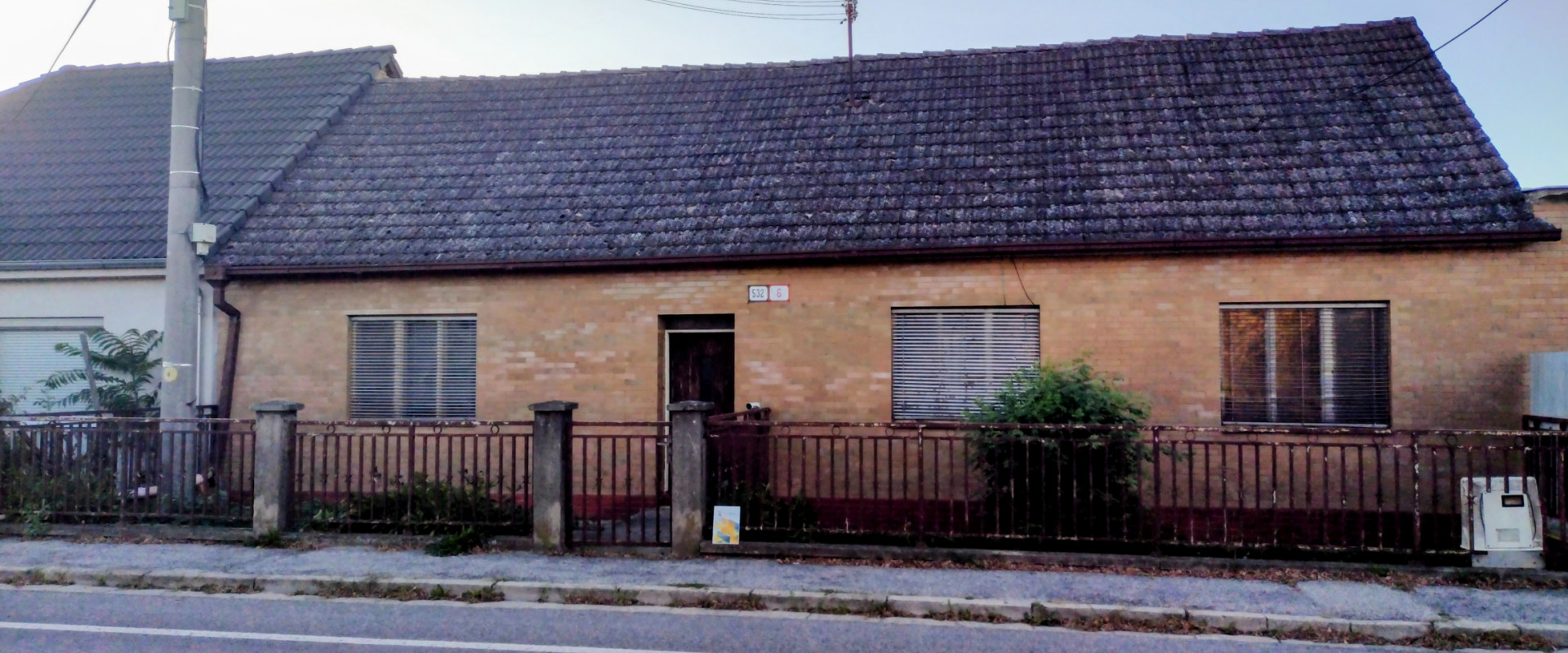 EXKLUZÍVNE !  RODINNÝ DOM S POZEMKOM 1478M2  MORAVANY nad Váhom