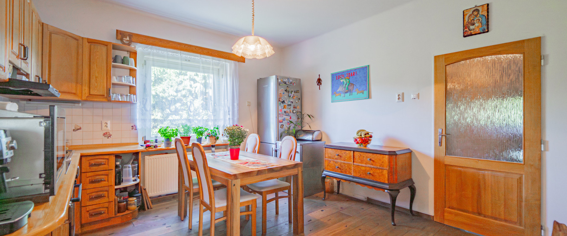 EXKLUZÍVNE !  RODINNÝ DOM S POZEMKOM 3806M2  MORAVANY nad Váhom