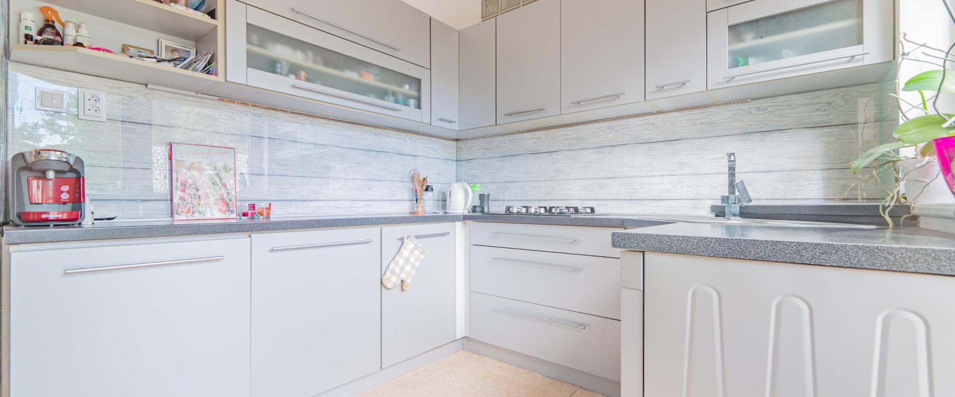 3D Obhliadka!! Veľký RD s bazénom priamo v Nových Zámkoch