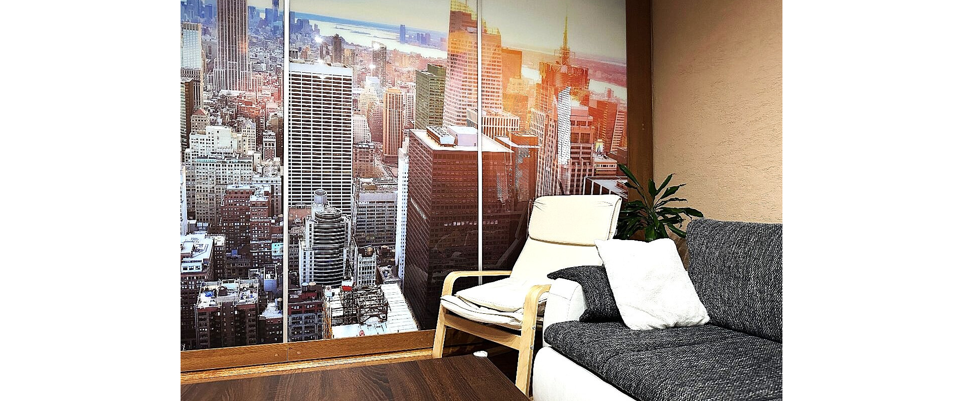 Veľmi pekný moderný 3 izbový byt na predaj v Prievidzi.