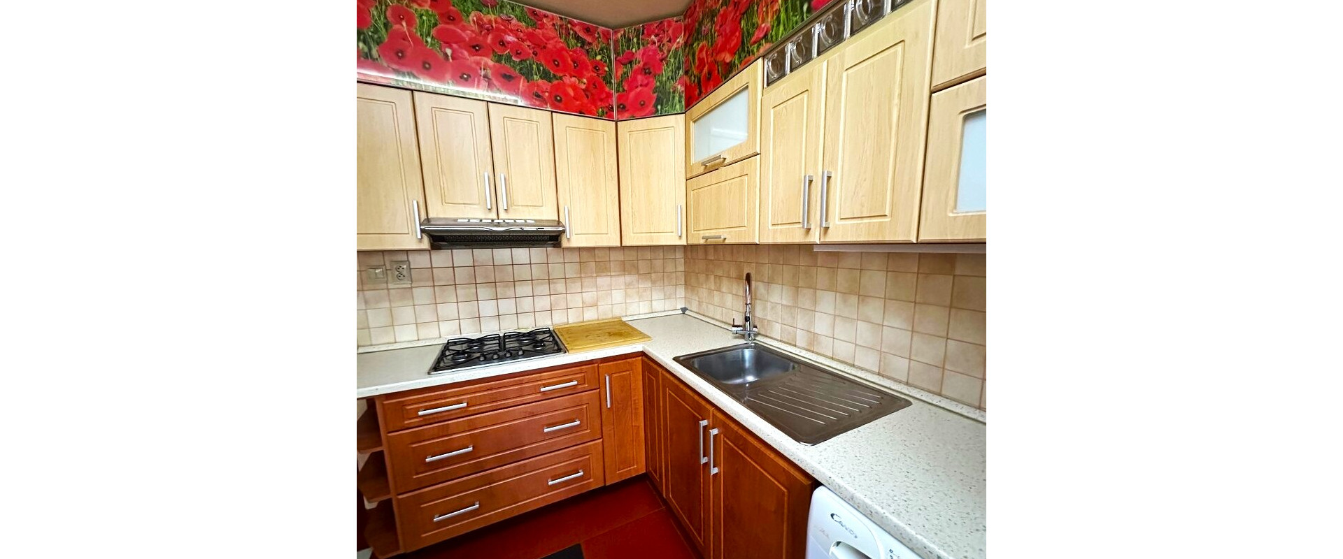 Veľmi pekný moderný 3 izbový byt na predaj v Prievidzi.