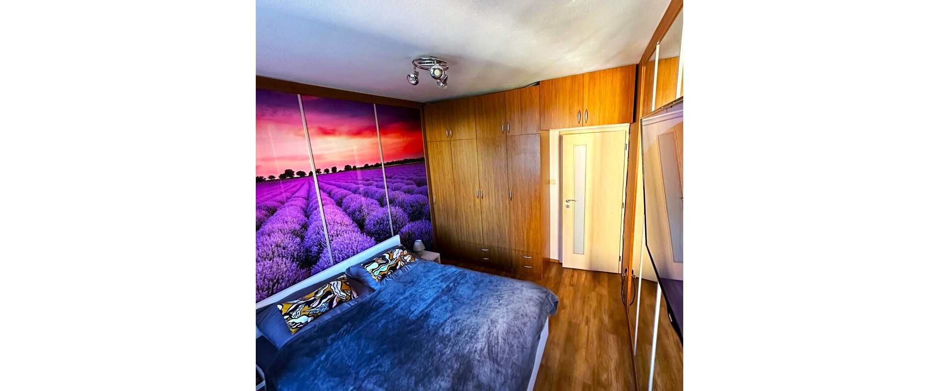 Veľmi pekný moderný 3 izbový byt na predaj v Prievidzi.