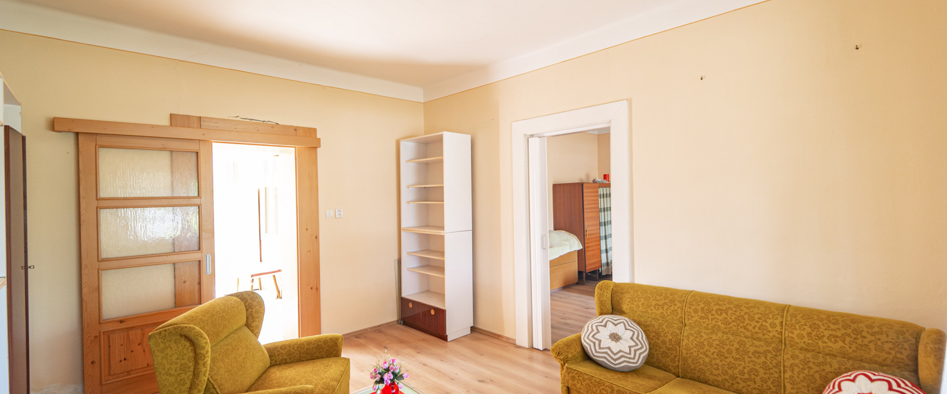 ZNÍŽENÁ CENA!! 3D Obhliadka! RD v blízkosti Nových Zámkov