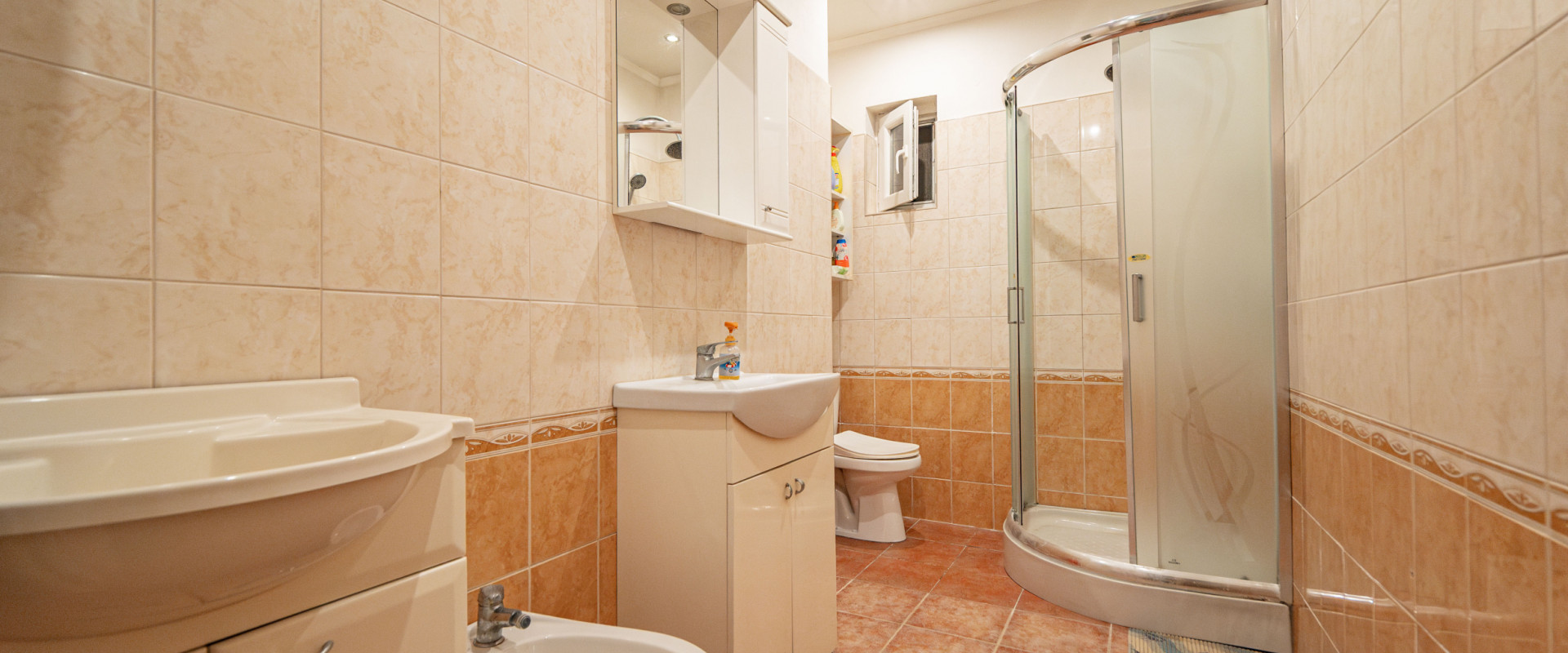 ZNÍŽENÁ CENA!! 3D Obhliadka! RD v blízkosti Nových Zámkov