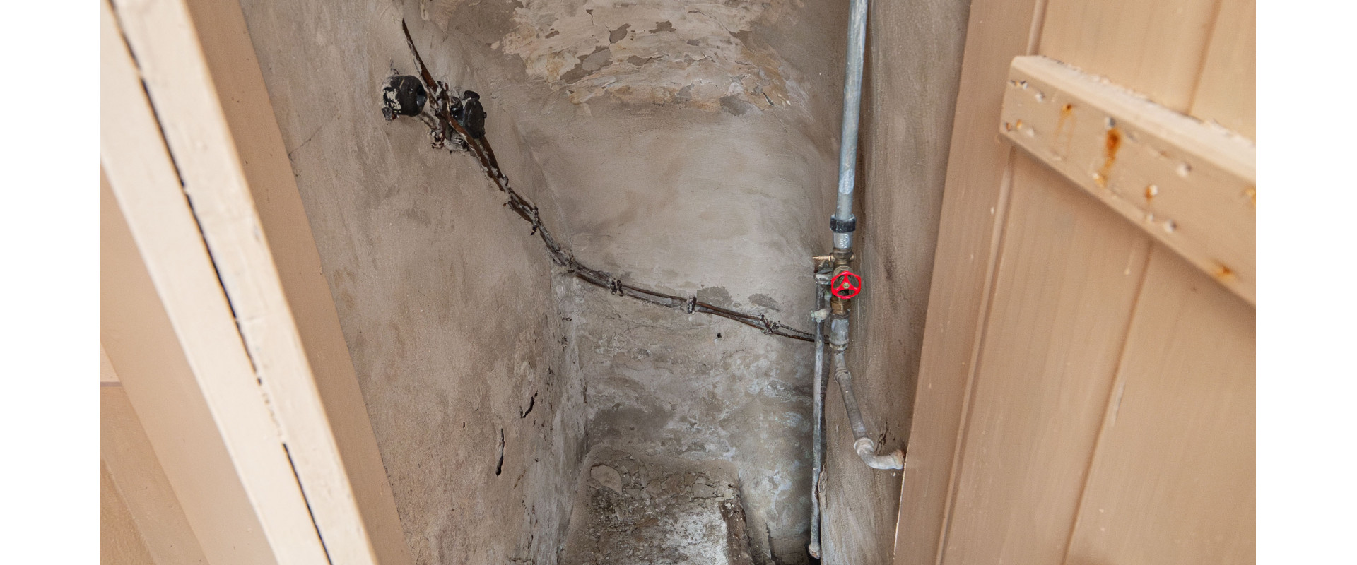 ZNÍŽENÁ CENA!! 3D Obhliadka! RD v blízkosti Nových Zámkov