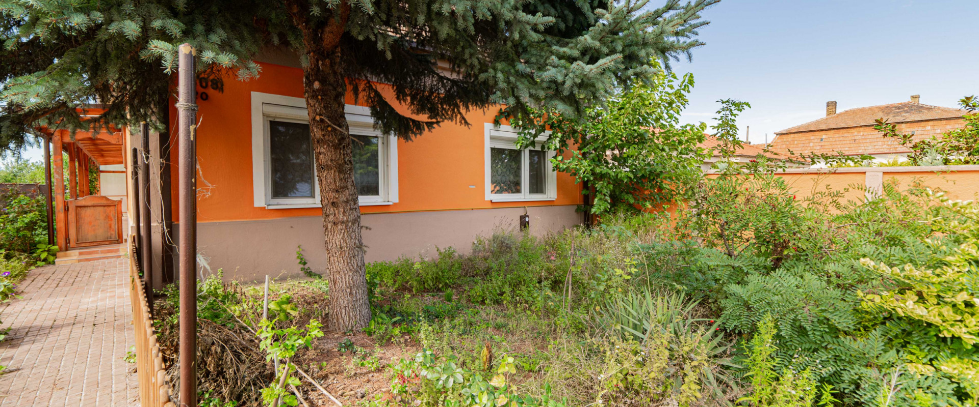 ZNÍŽENÁ CENA!! 3D Obhliadka! RD v blízkosti Nových Zámkov