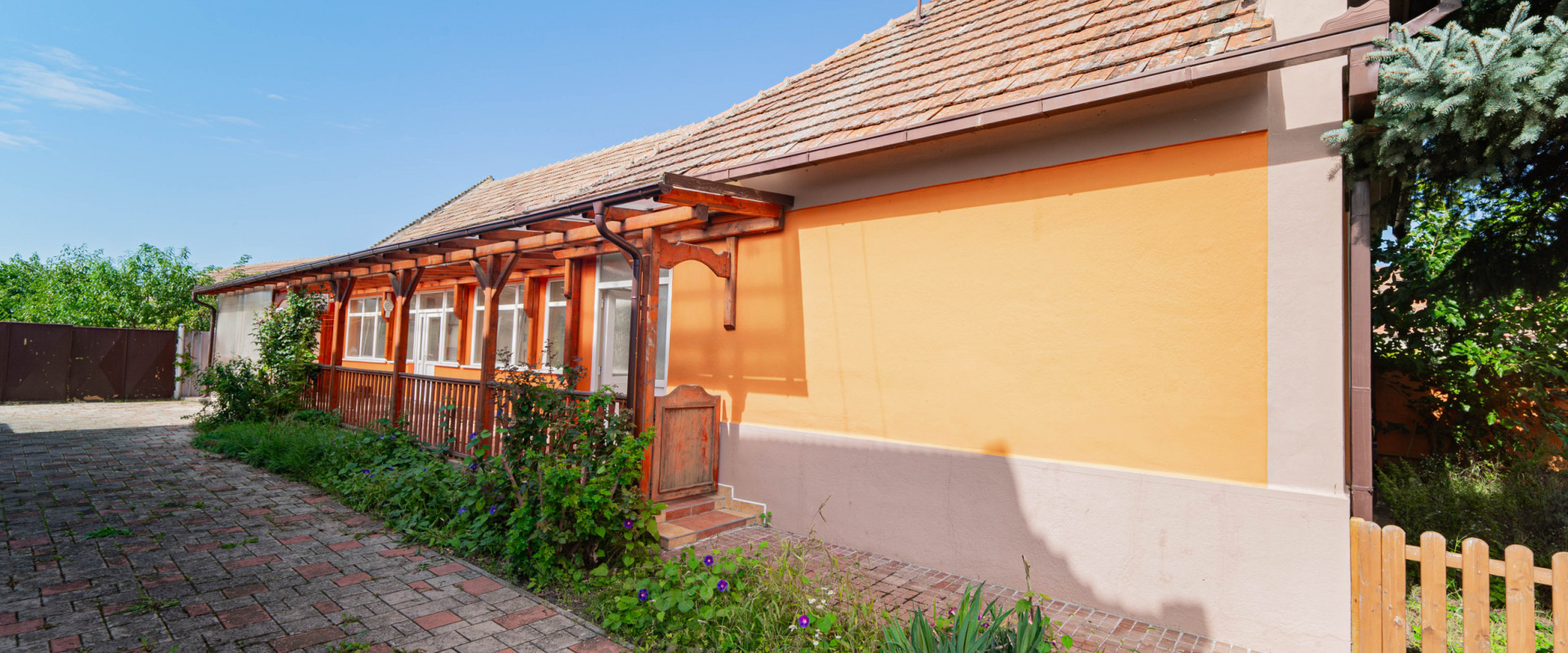 ZNÍŽENÁ CENA!! 3D Obhliadka! RD v blízkosti Nových Zámkov