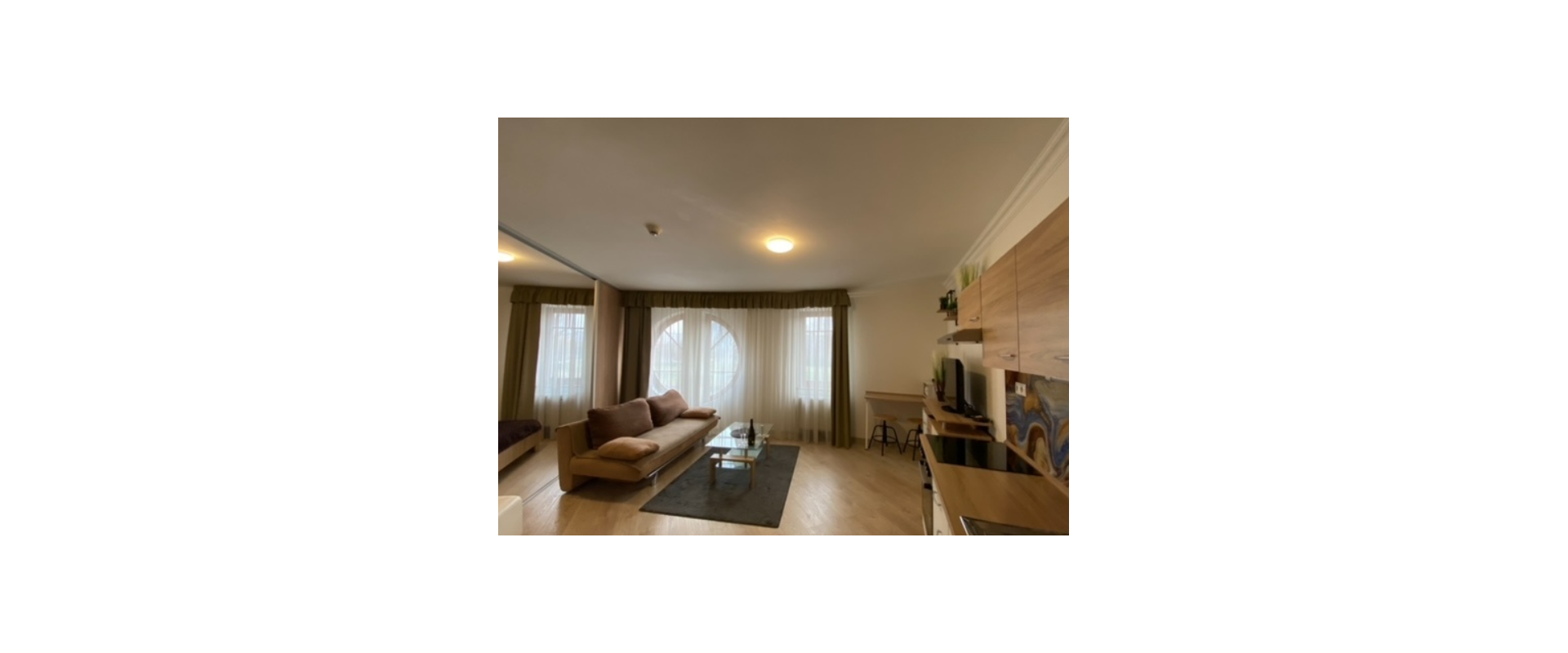 Na prenájom 2 izbový byt v Petržalke