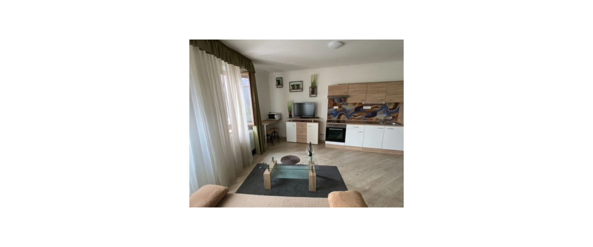 Na prenájom 2 izbový byt v Petržalke