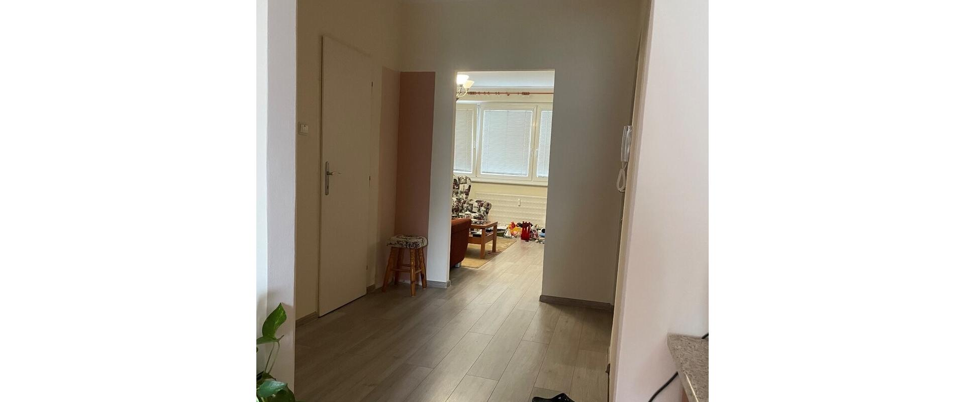 Znížená cena !Na predaj útulný 2 izbový byt v Dubnici nad Váhom