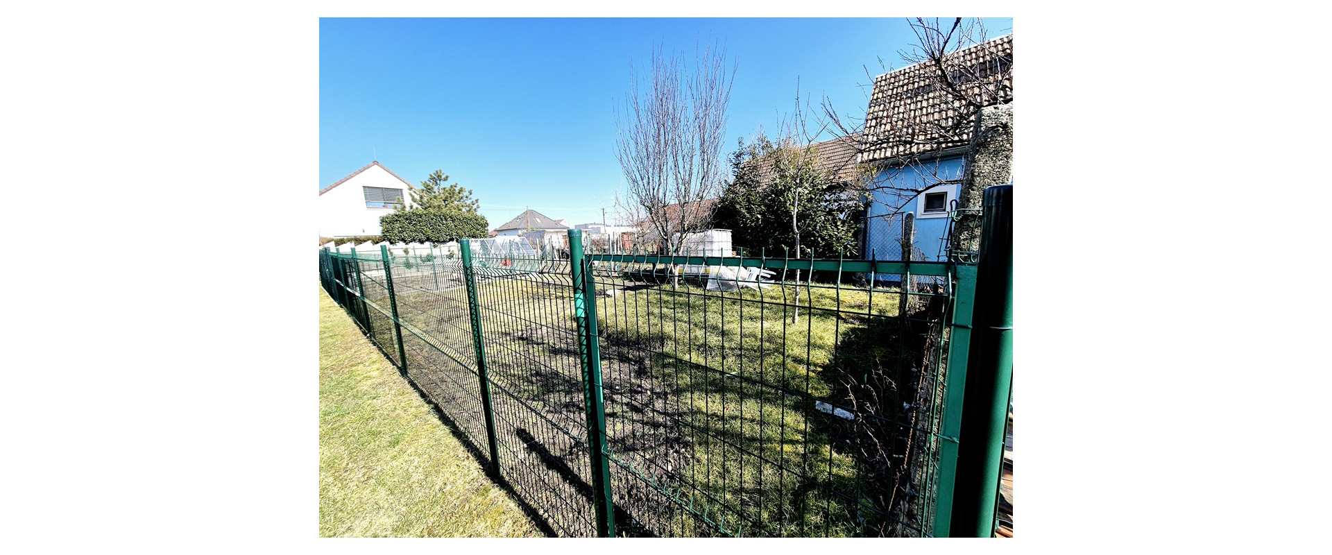 PREDAJ SAMOSTATNÝ 2-IZB.BYT V DOME + ZÁHRADA, BRATISLAVA III