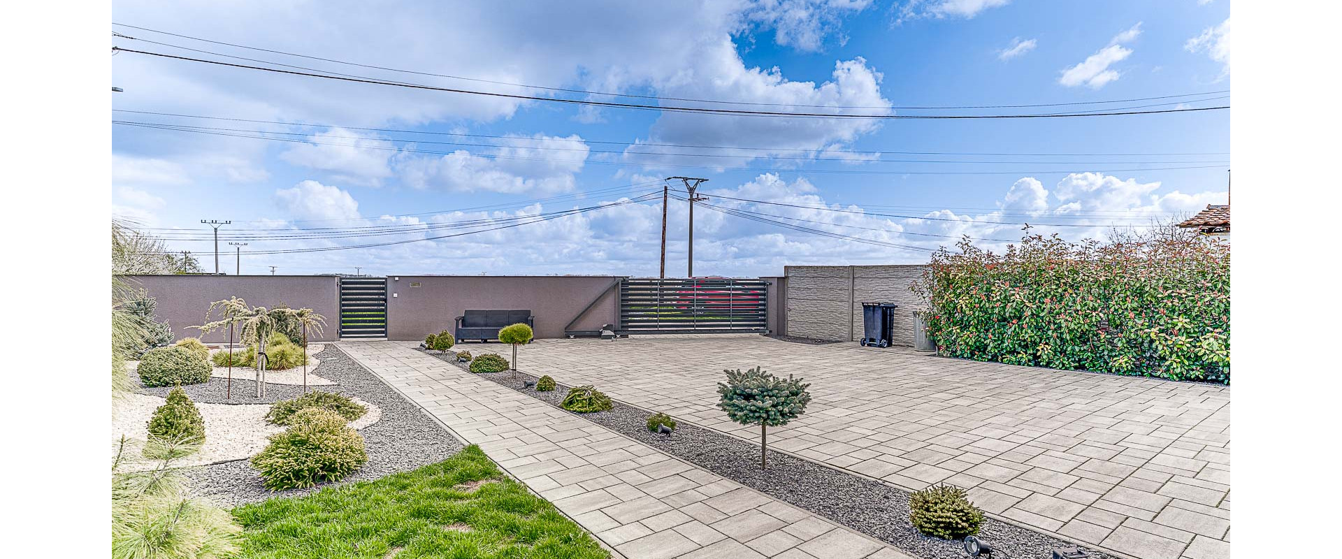 Moderný 5 izbový rodinný dom, altánok a bazén | Veľké Úľany