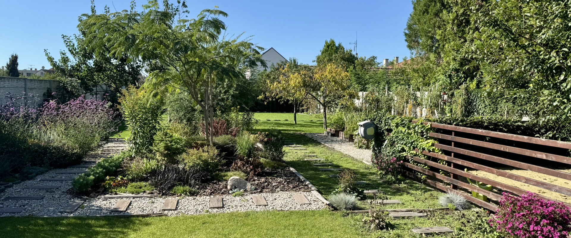 Moderný 5 izbový rodinný dom, altánok a bazén | Veľké Úľany