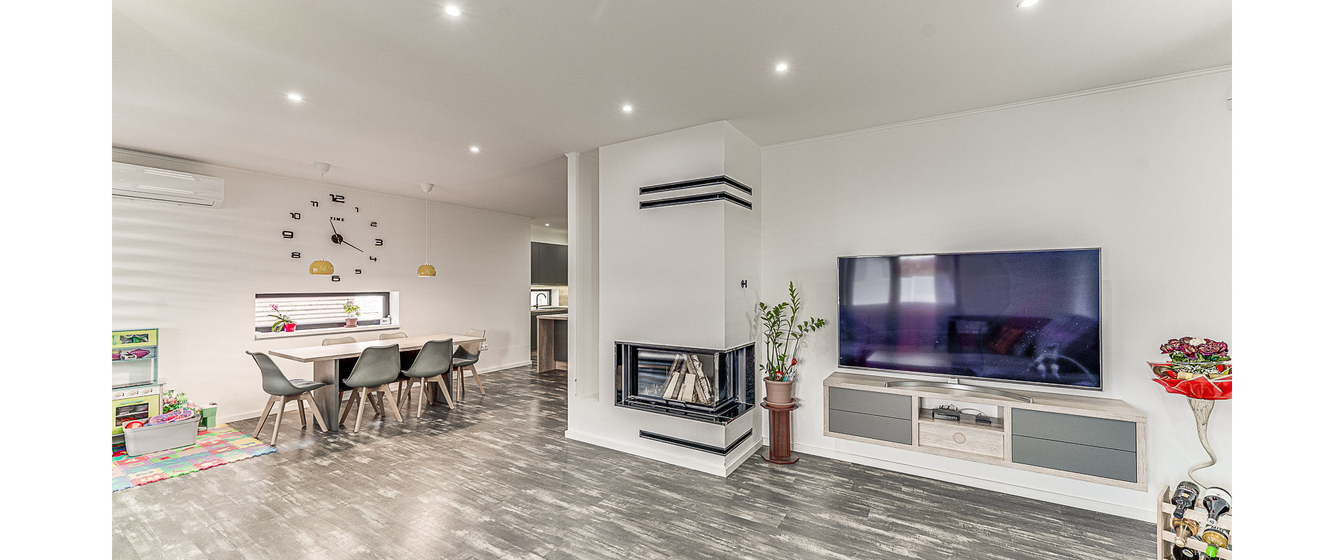 Moderný 5 izbový rodinný dom, altánok a bazén | Veľké Úľany