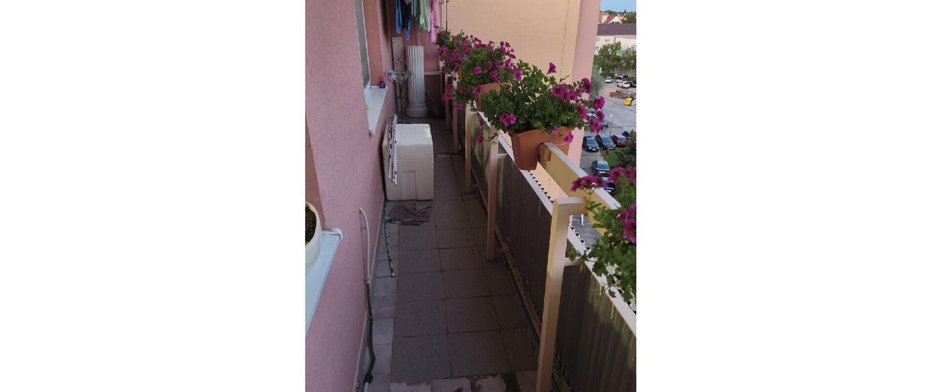 PREDAJ: veľký 3-izbový byt na Revolučnej ulici