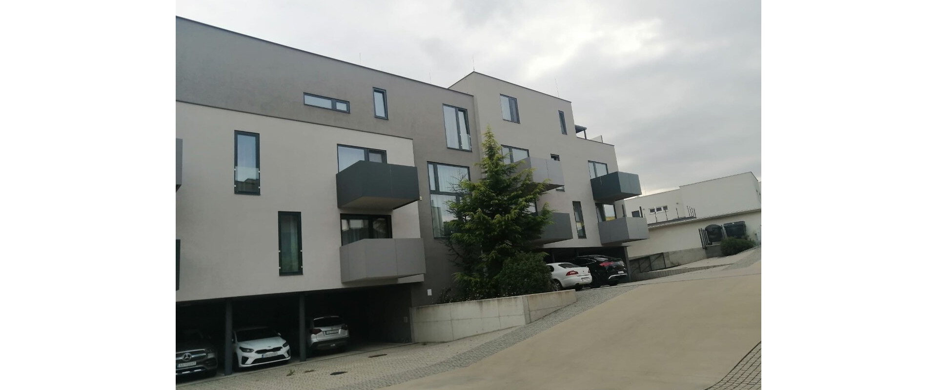 Prenájom klimatizovany 2 izbovy byt v novostavbe - Viladomy  Ľubotice