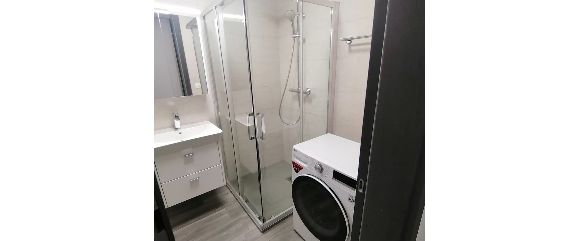 Prenájom klimatizovany 2 izbovy byt v novostavbe - Viladomy  Ľubotice