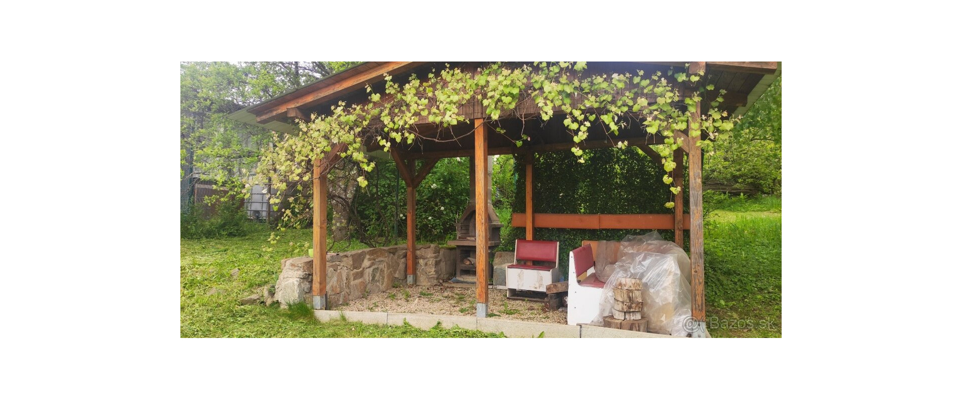ZÁHRADA S CHATKOU A ALTÁNKOM, 375M2, NIŽNÁ ÚVRAŤ/HERINGEŠ