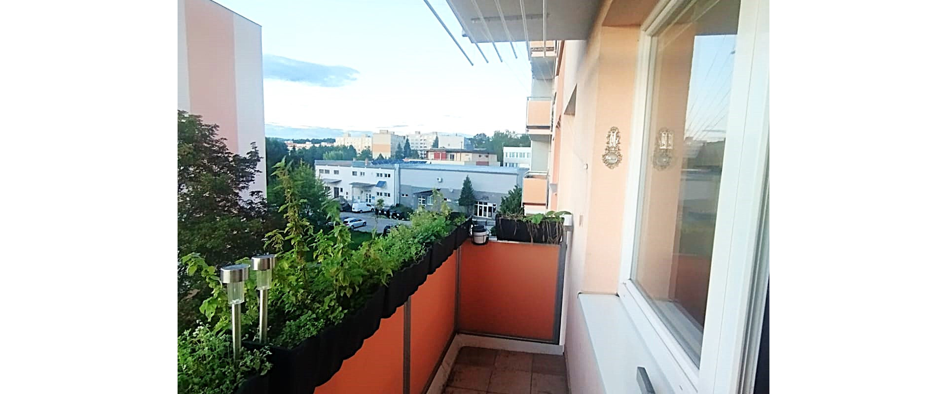 Prenájom kompletne zrekonštruovaneho 3izb.bytu Prievidza