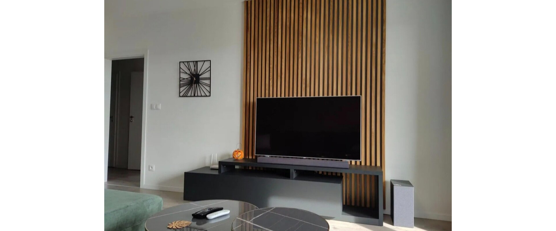 Prenájom : 2 izbový byt s Garážou Hanzlíkovská ulica