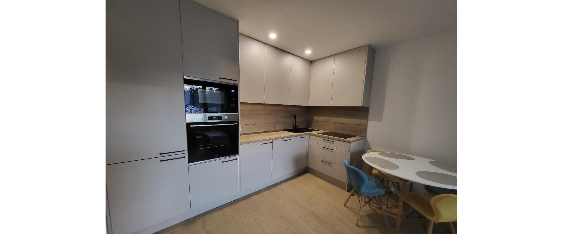 Zariadený 3-izbový byt po kompletnej rekonštrukcii