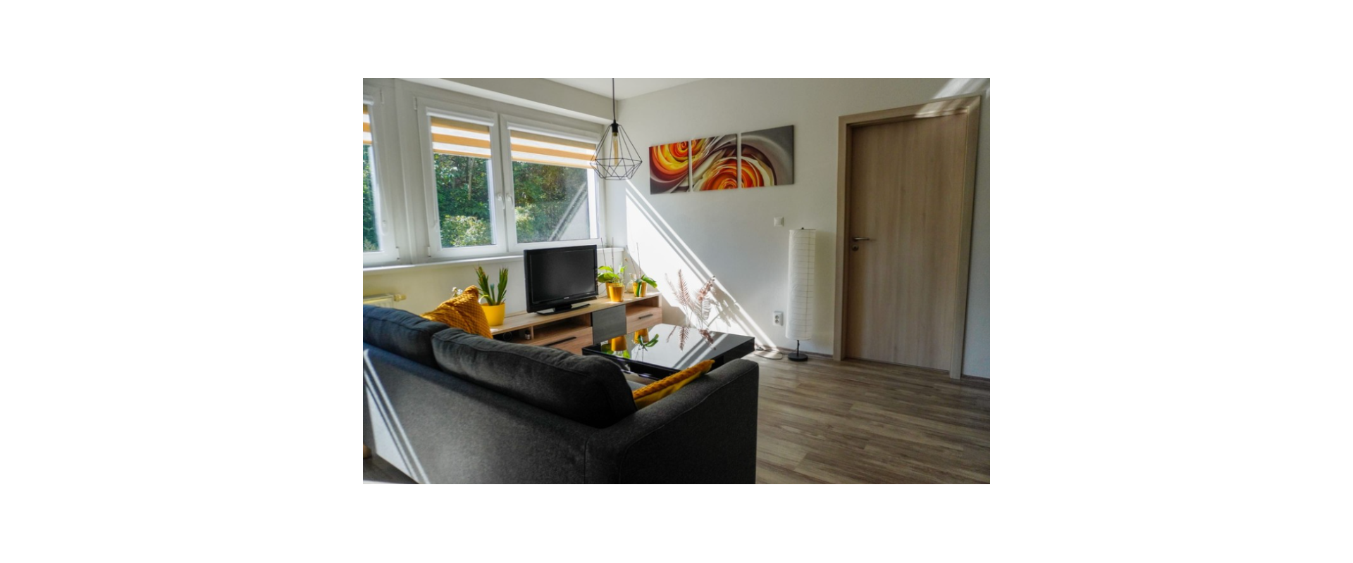 Na prenájom 2 izbový byt v Dúbravke