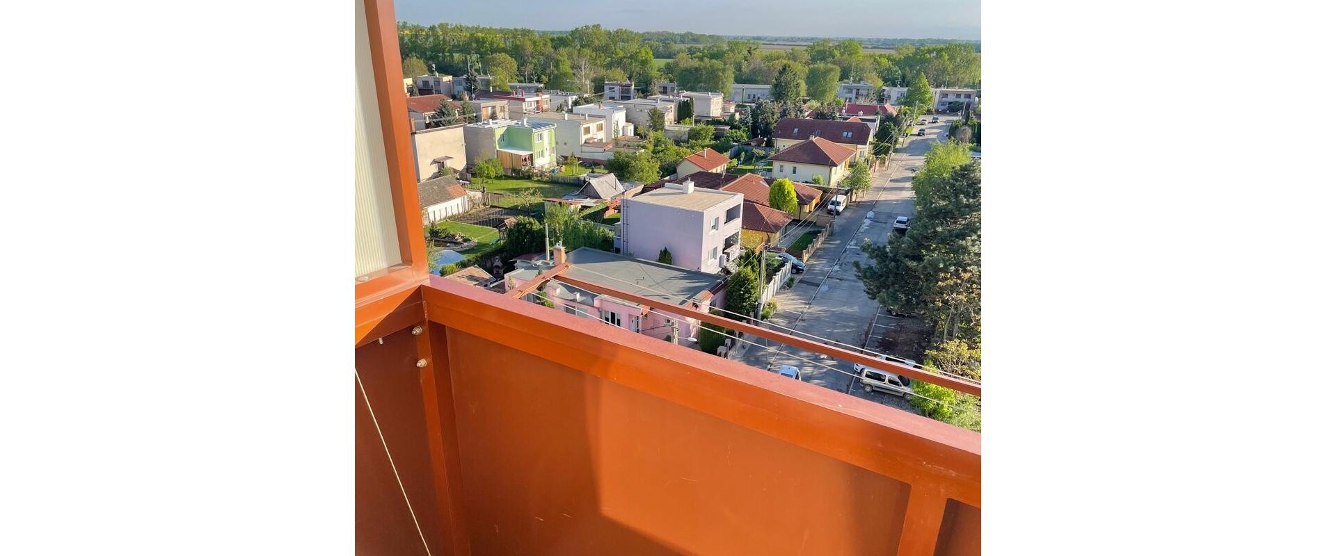 Moderne zrekonštruovaný byt v centre Šale