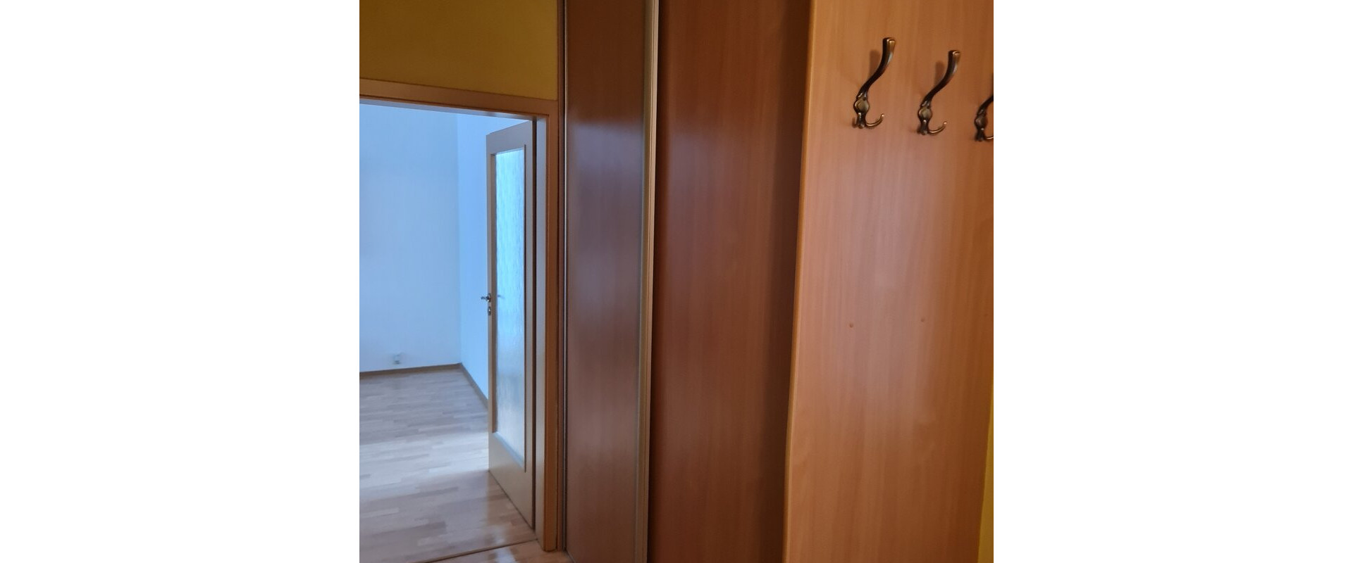 Prenájom : 3 izbový byt v Trenčíne JUH