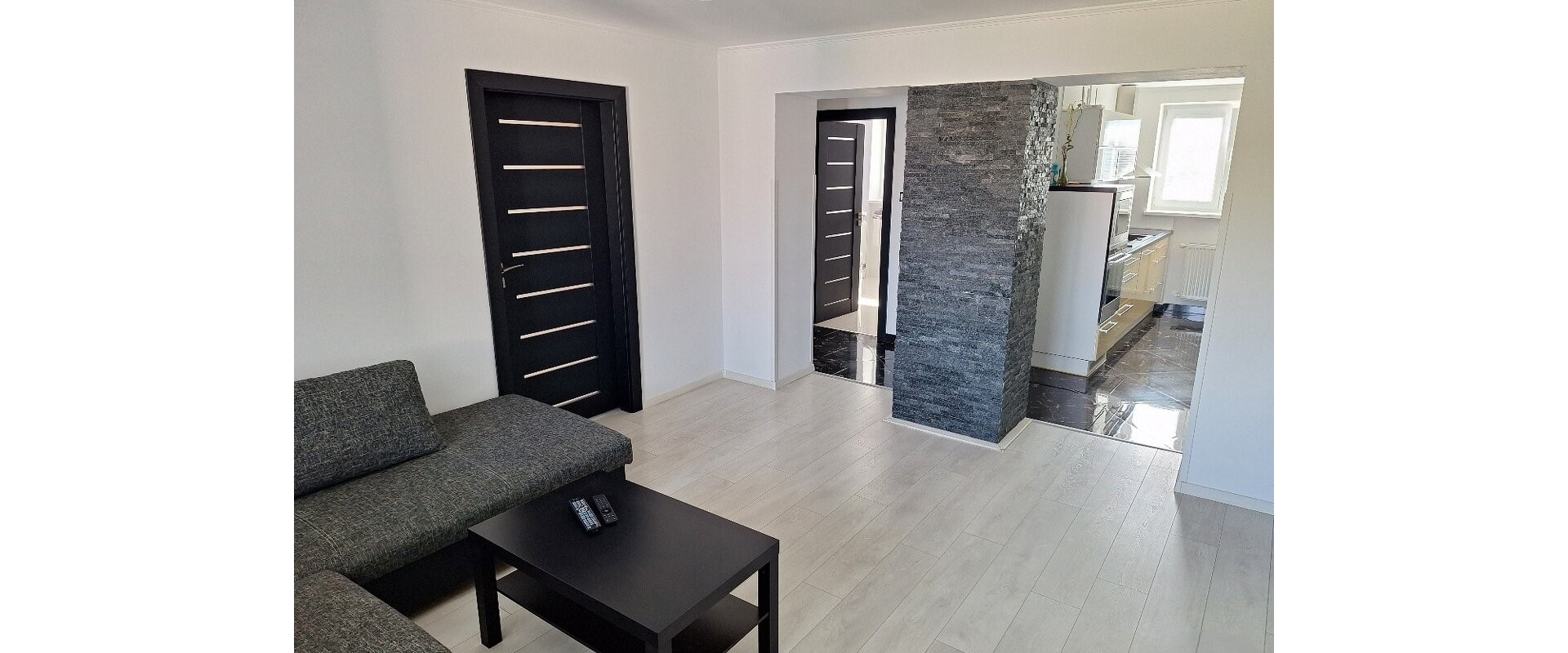 Prenajmeme moderný 2 izbový byt v Prievidzi