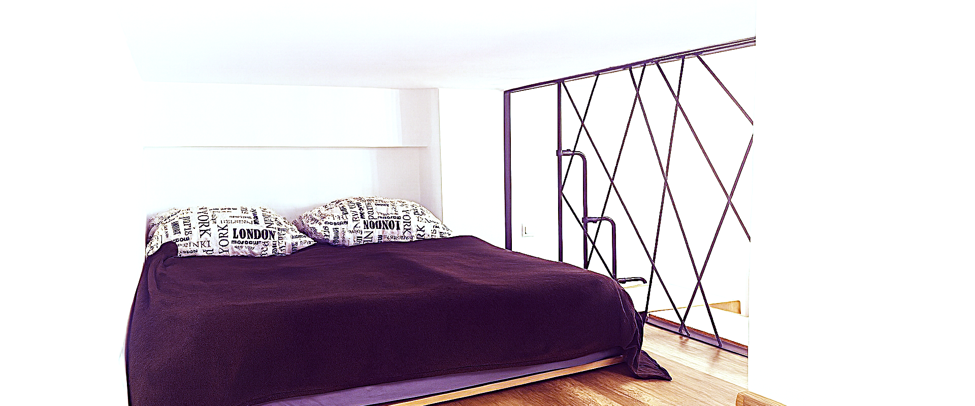 Predaj - ponúkame 2,5 izbový byt v historickom centre Košíc.