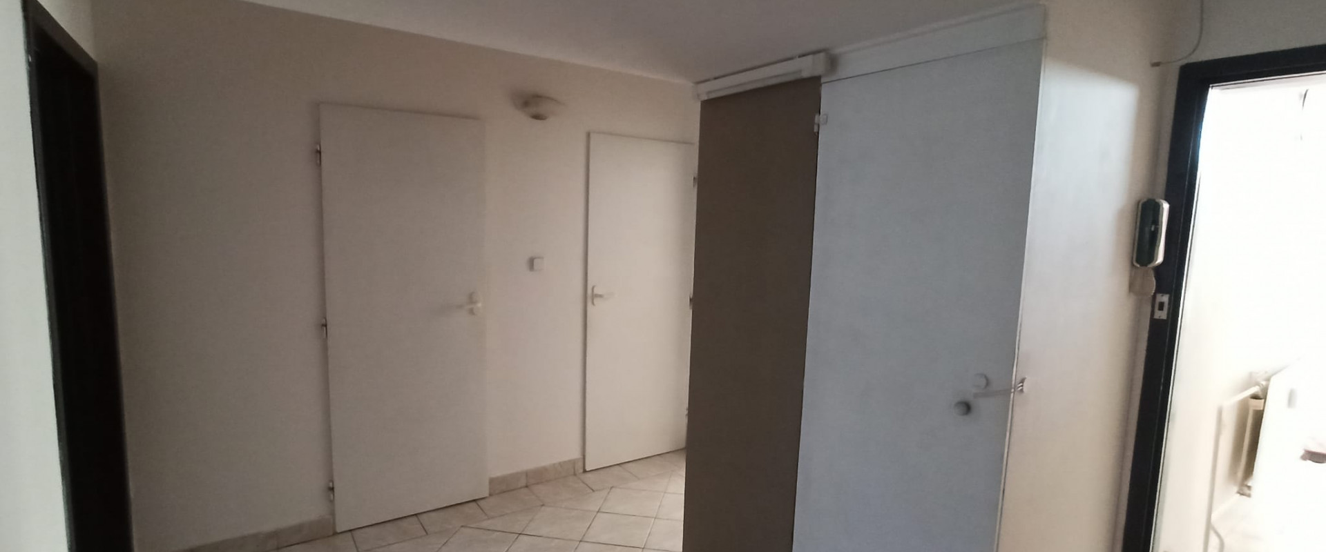 3- izbový byt na prenájom - PRIEVIDZA Tolstého