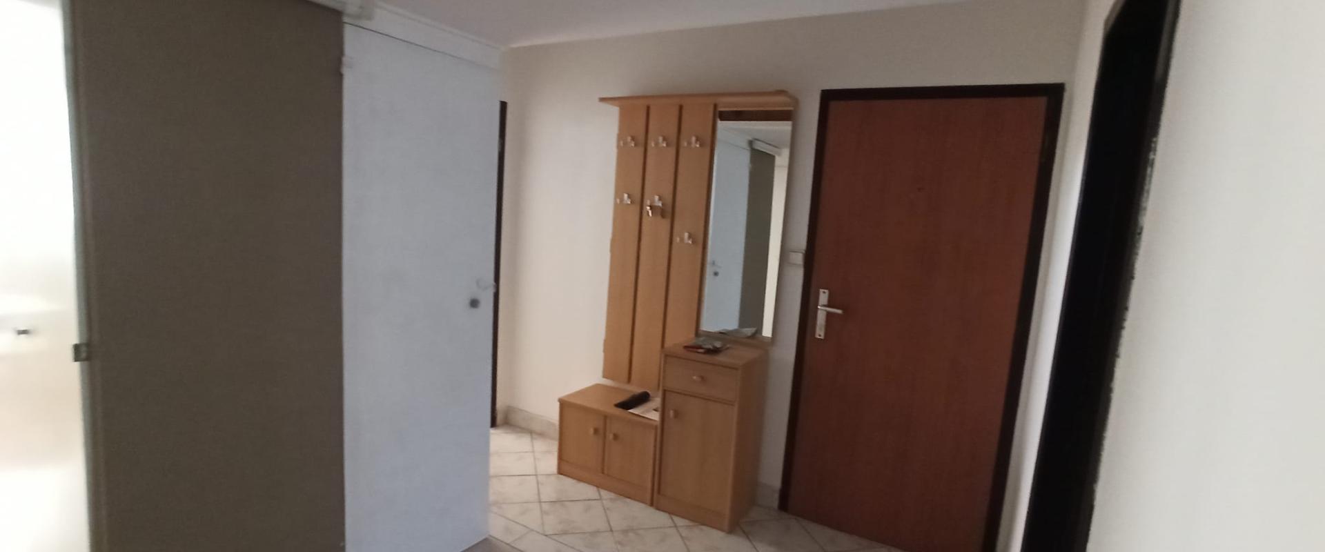 3- izbový byt na prenájom - PRIEVIDZA Tolstého