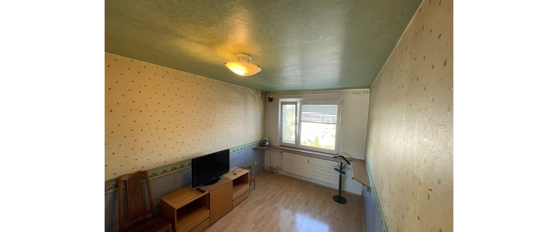 Prenájom 4-izbového bytu – Nedbalova ulica, Nitra