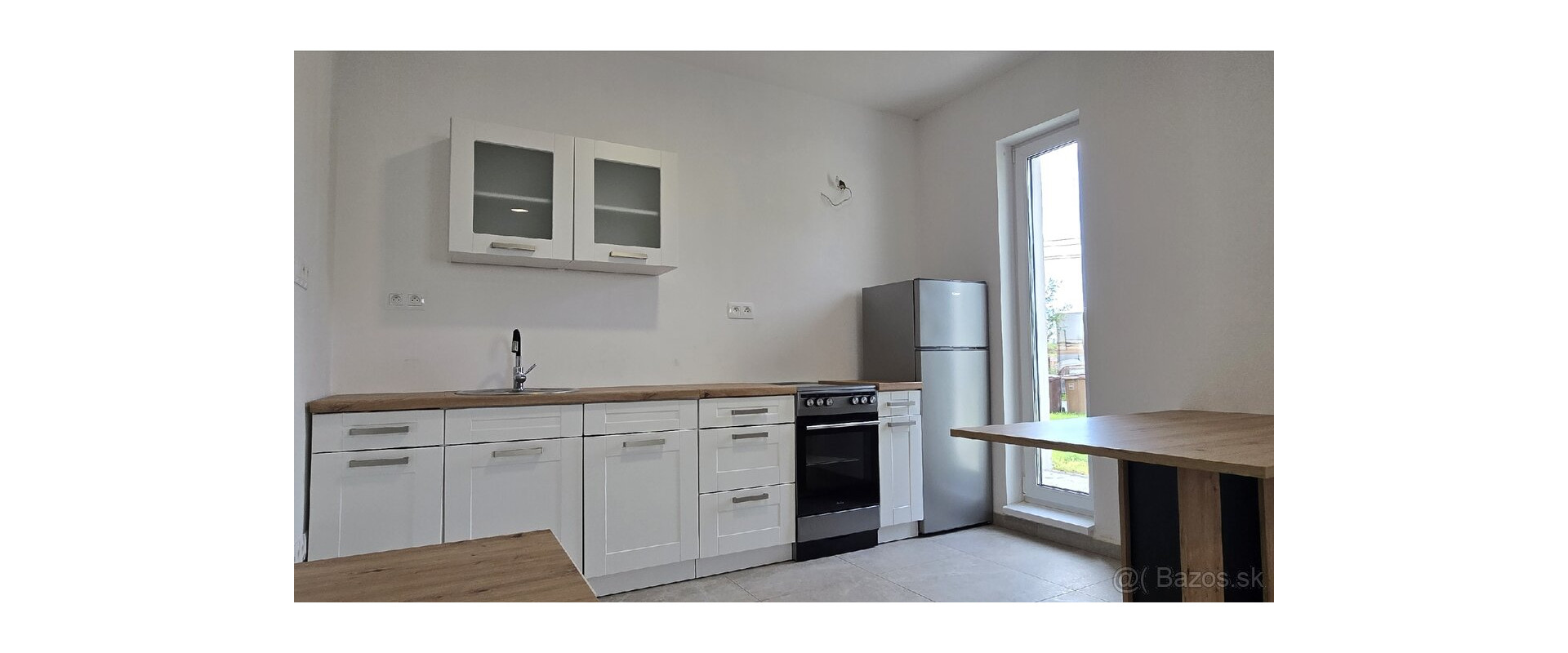 Na prenájom moderný 2-izbový byt s balkónom – Prešov,  Jána Pavla ll