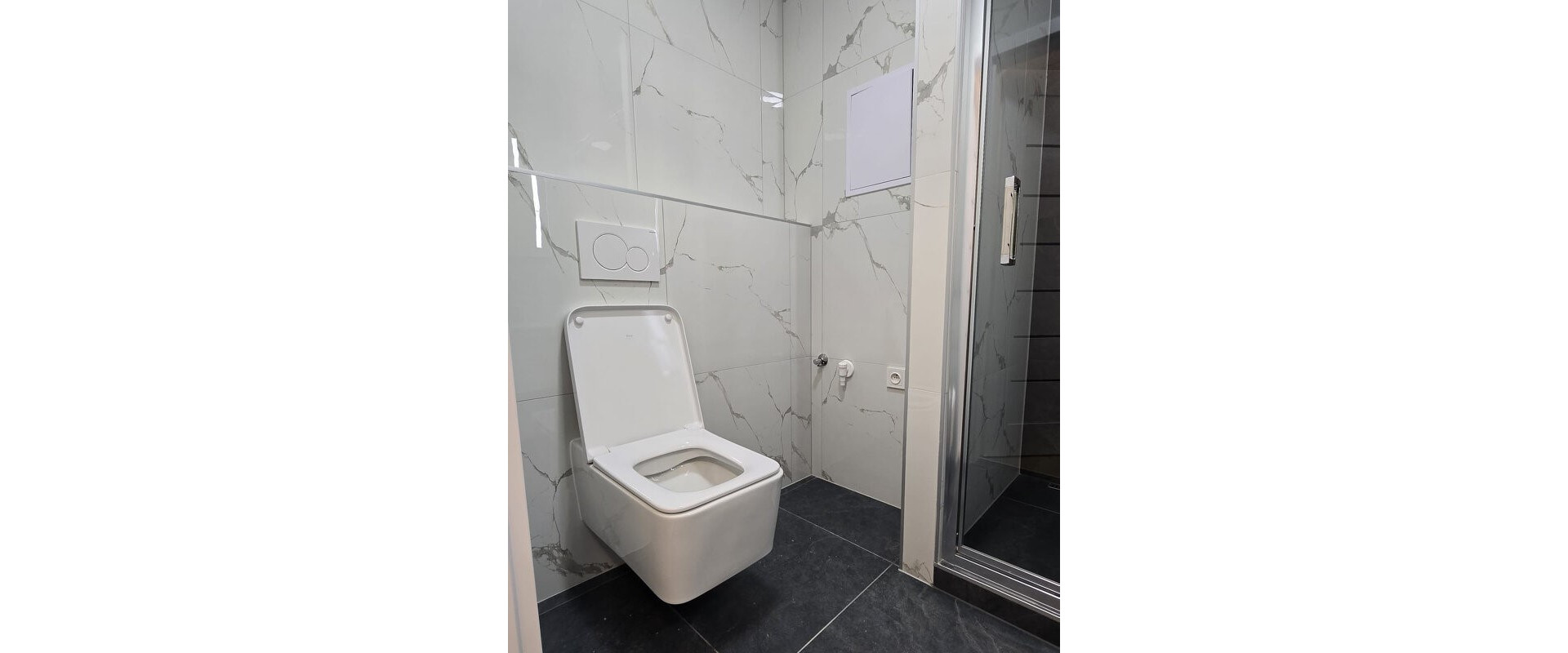 Prekrásny 3- izbový byt v Novákoch na PREDAJ !   NOVÁKY - centrum