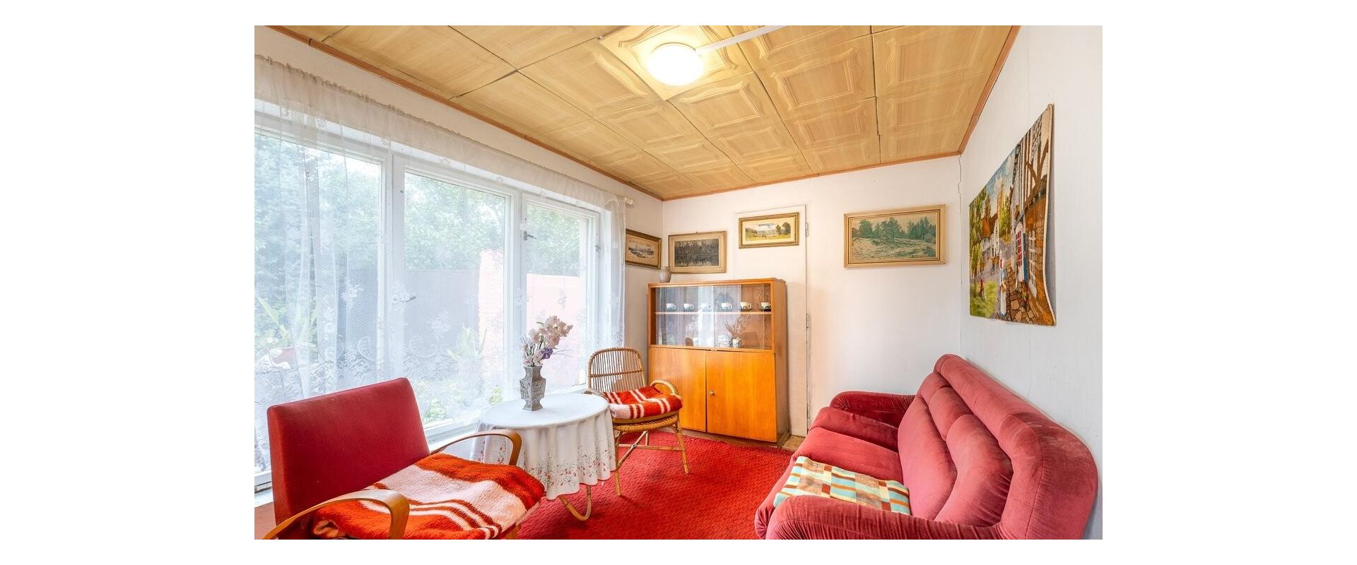 Rodinný dom na veľkom pozemku vo Dvoroch nad Žitavou