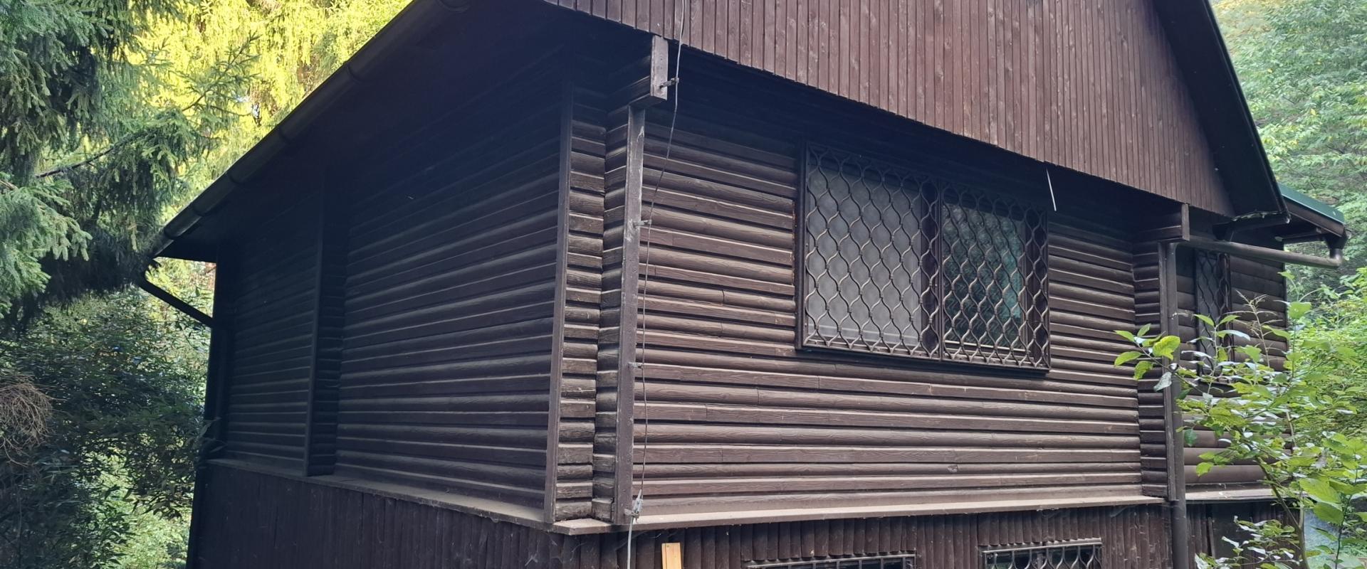 JKV REAL ponúka na predaj chatu v Moravanoch nad Váhom